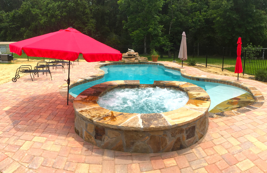 3-sun-umbrellas-in deck-around-pool-and-spa