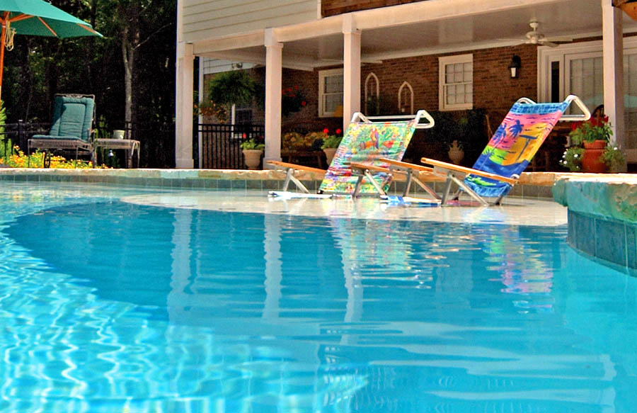 Cover Swimming Pool with Baja Shelf With Beach Chairs Cover Swimming Pool with Baja Shelf With Beach Chairs