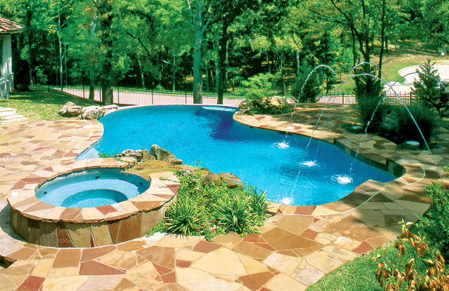 free-form-gunite-pool-spa