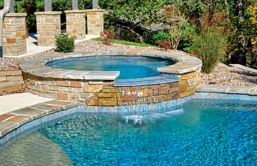 gunite-spa-with-cascade-spillway