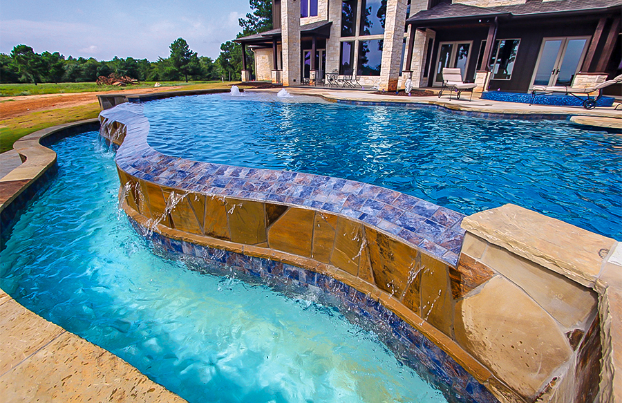 large-basin-on=infinity-ovrflow-pool-wall