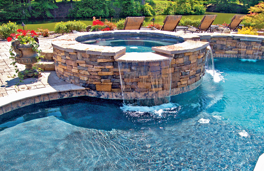 spa-on-pool-with-double-spillway