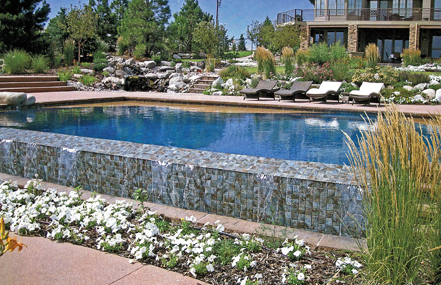 vanishing-edge-inground-pool