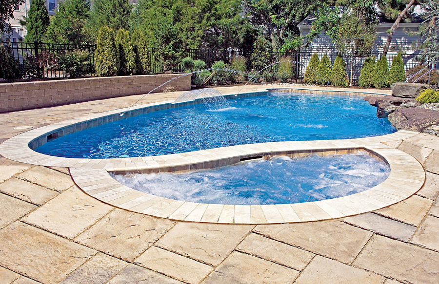 wavy-half-circle-spa-on-pool